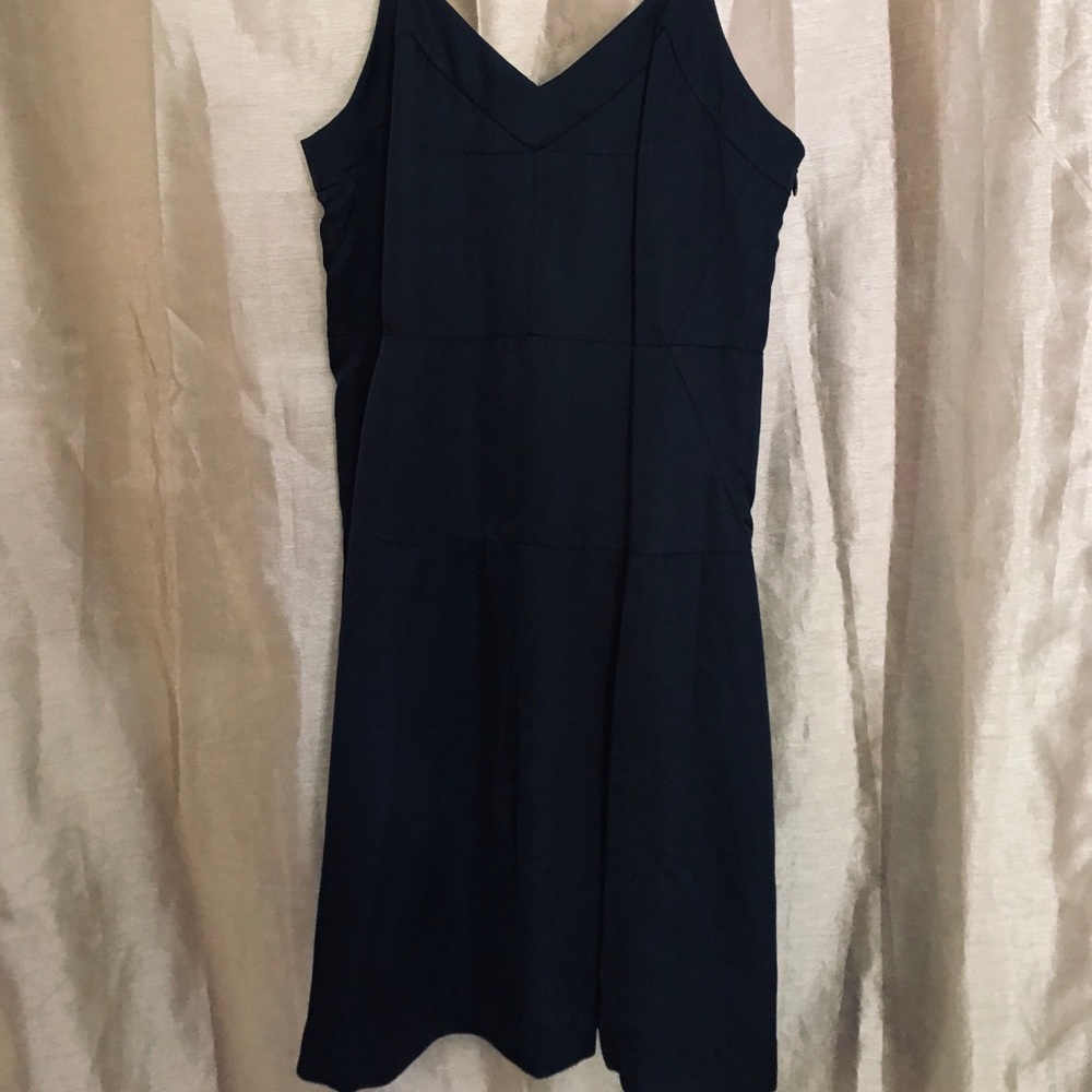 Theory little black dress silk Sz 4